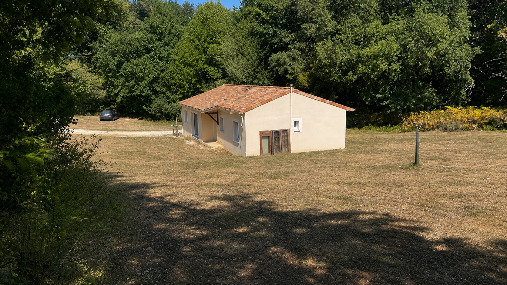 Maison récente en campagne sur 6 500 m2 de terrain